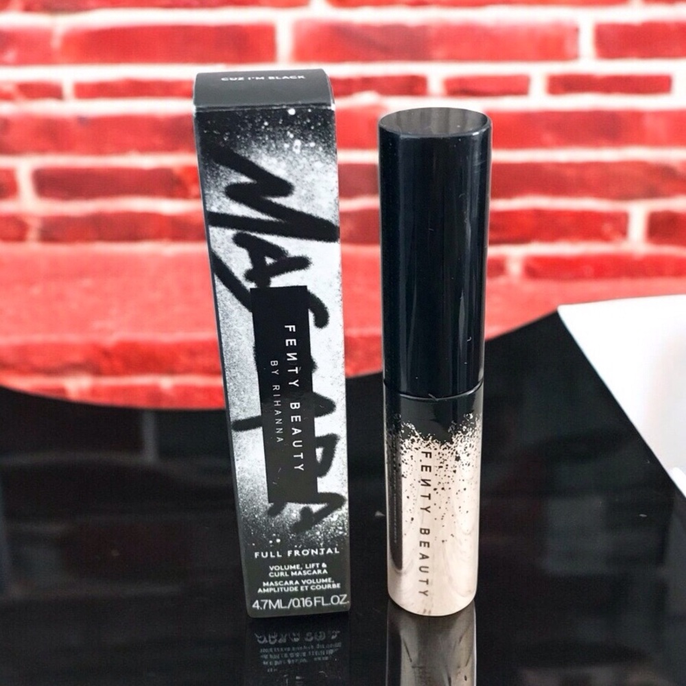 ๐Cuz Iโm Black Mascara by Rihanna Fenty Beauty (MINI)